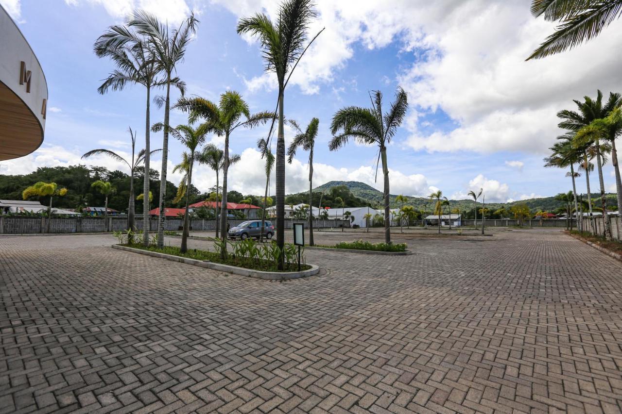Tondano Yama Resort Indonesia מראה חיצוני תמונה